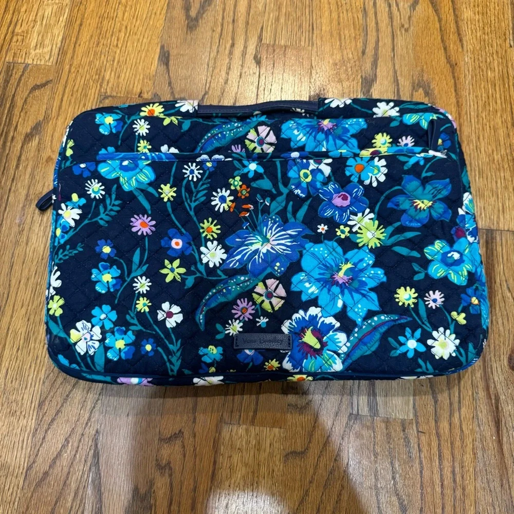 Floral Blue Women's Laptop Sleeve